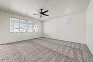 15854 W Mauna Loa Ln, Surprise, AZ 85379 - Photo 11