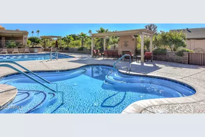 21002 N Welk Drive, Sun City, AZ 85373 - Photo 25
