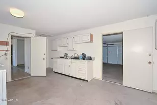 21002 N Welk Dr, Sun City, AZ 85373 - Photo 15