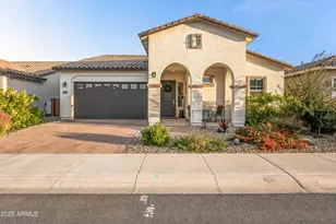 24683 N 174th Dr, Surprise, AZ 85387 - Photo 3