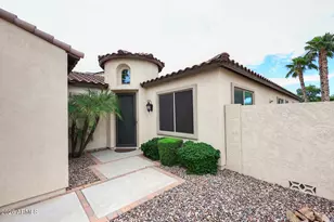 4920 S Huachuca Pl, Chandler, AZ 85249 - Photo 3