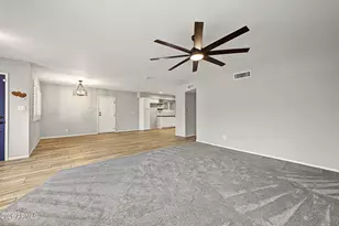 817 E Cheryl Dr, Phoenix, AZ 85020 - Photo 11