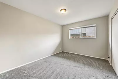 817 E Cheryl Drive, Phoenix, AZ 85020 - Photo 23