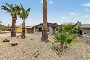 817 E Cheryl Dr, Phoenix, AZ 85020 - Photo 5