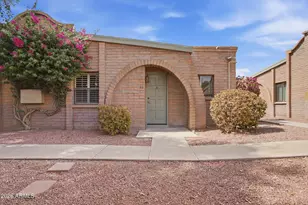 4430 E Hubbell St, Phoenix, AZ 85008 - Photo 1