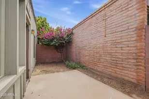 4430 E Hubbell St, Phoenix, AZ 85008 - Photo 23