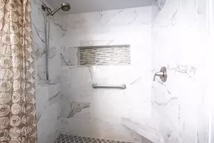 11035 W Oak Ridge Dr, Sun City, AZ 85351 - Photo 15