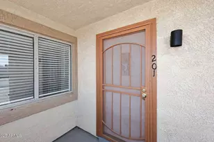 532 W 9th St, Mesa, AZ 85201 - Photo 3