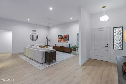 8423 N 16th Place, Phoenix, AZ 85020 - Photo 15
