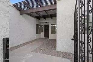 8423 N 16th Pl, Phoenix, AZ 85020 - Photo 11