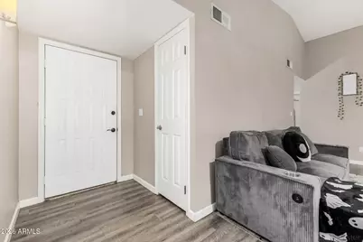 2511 W Willow Avenue, Phoenix, AZ 85029 - Photo 3