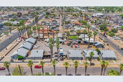 2102 W Adams Street, Phoenix, AZ 85009 - Photo 3