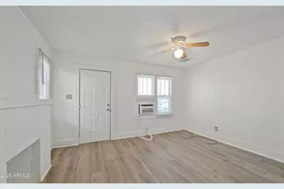 2102 W Adams Street, Phoenix, AZ 85009 - Photo 7