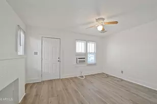 2102 W Adams St, Phoenix, AZ 85009 - Photo 7