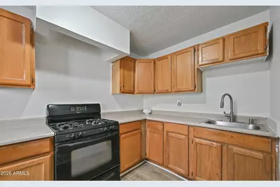 2102 W Adams Street, Phoenix, AZ 85009 - Photo 11