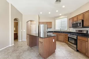 3879 N 294th Dr, Buckeye, AZ 85396 - Photo 11