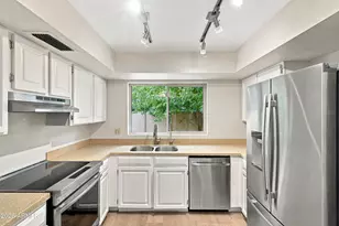 6226 N 22nd Dr, Phoenix, AZ 85015 - Photo 13