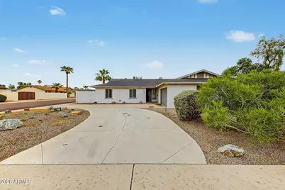 1537 E Bishop Drive, Tempe, AZ 85282 - Photo 1