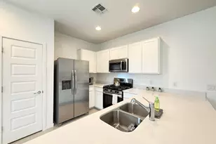 38114 N Front Runner Ln, San Tan Valley, AZ 85140 - Photo 5