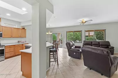 15243 W Springleaf Way, Surprise, AZ 85374 - Photo 3