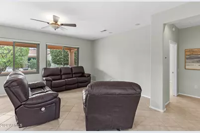 15243 W Springleaf Way, Surprise, AZ 85374 - Photo 11