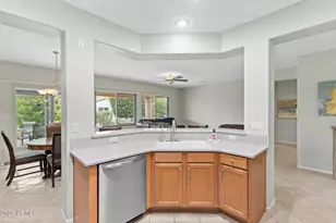 15243 W Springleaf Way, Surprise, AZ 85374 - Photo 19