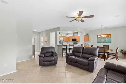 15243 W Springleaf Way, Surprise, AZ 85374 - Photo 9
