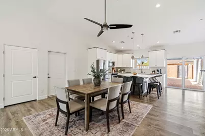 8522 E Vernon Avenue, Scottsdale, AZ 85257 - Photo 13