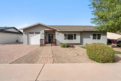 8522 E Vernon Avenue, Scottsdale, AZ 85257 - Photo 1