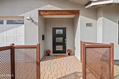 8522 E Vernon Avenue, Scottsdale, AZ 85257 - Photo 9