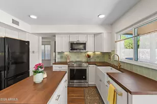 14435 S 35th St, Phoenix, AZ 85044 - Photo 9