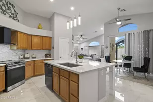 2011 E Renee Dr, Phoenix, AZ 85024 - Photo 9