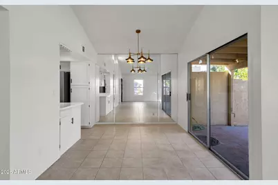 1370 N Tamarisk Drive, Chandler, AZ 85224 - Photo 9