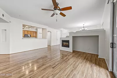 955 E Knox Road #109, Chandler, AZ 85225 - Photo 7