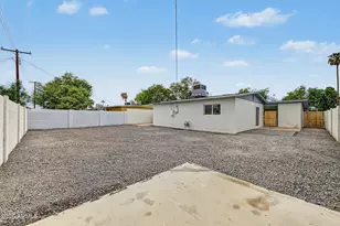 7727 W Weldon Ave, Phoenix, AZ 85033 - Photo 25