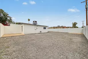 7727 W Weldon Ave, Phoenix, AZ 85033 - Photo 23