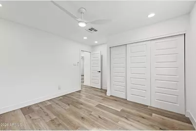 7727 W Weldon Avenue, Phoenix, AZ 85033 - Photo 15