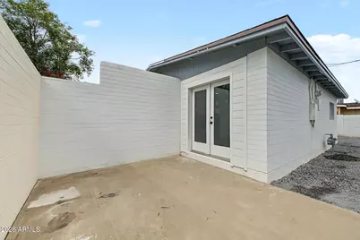 7727 W Weldon Avenue, Phoenix, AZ 85033 - Photo 21