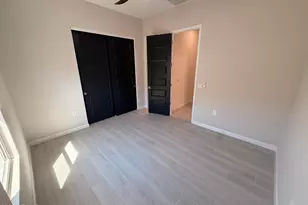 21315 N 59th Ter, Phoenix, AZ 85054 - Photo 11