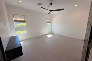 21315 N 59th Ter, Phoenix, AZ 85054 - Photo 19