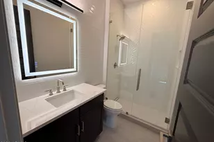 21315 N 59th Ter, Phoenix, AZ 85054 - Photo 13
