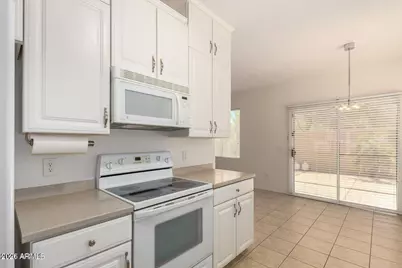 34901 N 30th Drive, Phoenix, AZ 85086 - Photo 15
