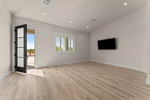 28917 N 201st Ave, Wittmann, AZ 85361 - Photo 7