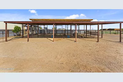 28917 N 201st Avenue, Wittmann, AZ 85361 - Photo 5