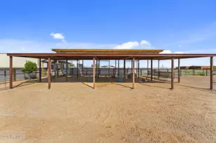 28917 N 201st Ave, Wittmann, AZ 85361 - Photo 5