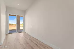 28917 N 201st Ave, Wittmann, AZ 85361 - Photo 17