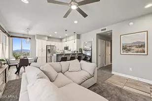 17850 N 68th St, Phoenix, AZ 85054 - Photo 9