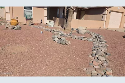 9054 W Tinajas Drive, Arizona City, AZ 85123 - Photo 35