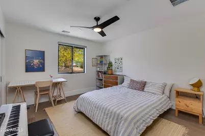 2022 E Gardenia Avenue, Phoenix, AZ 85020 - Photo 15