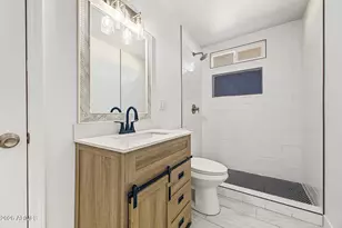 2535 N 50th Dr, Phoenix, AZ 85035 - Photo 17